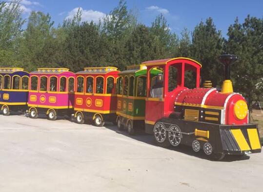 無(wú)軌小火車