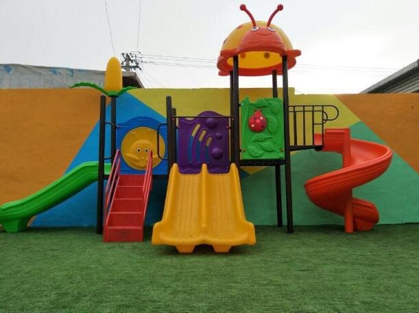 大型兒童游樂設(shè)備實(shí)拍