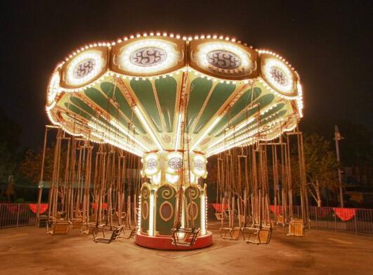 氣模游樂設(shè)備