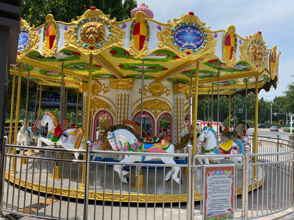 24座豪華轉(zhuǎn)馬