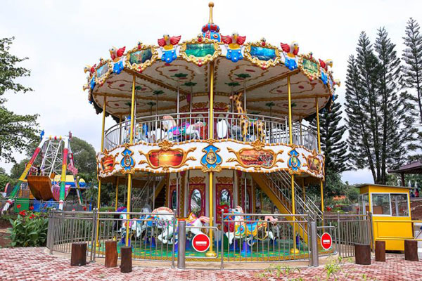 雙層轉(zhuǎn)馬